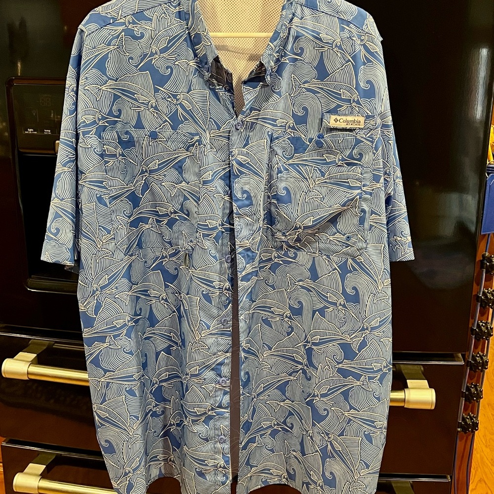 Columbia PFG Shirt 🎣